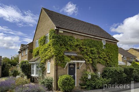 190 Blakes Avenue, Witney, OX28 3UD