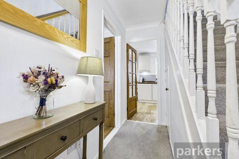 190 Blakes Avenue, Witney, OX28 3UD