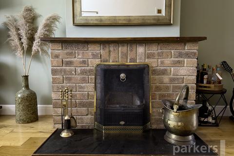 190 Blakes Avenue, Witney, OX28 3UD