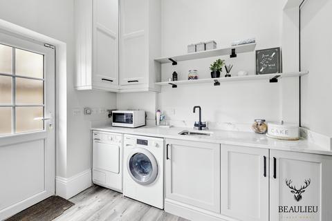 6 bedroom detached house for sale, Beaulieu Park CM1