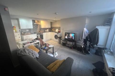1 bedroom flat to rent, Burley Road, Leeds LS4