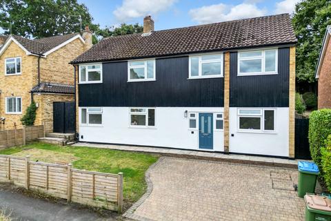 22 Rosehill, Claygate, Esher, KT10 0HL