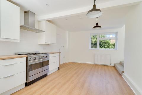 22 Rosehill, Claygate, Esher, KT10 0HL