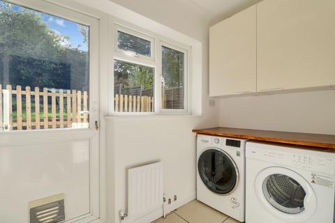 22 Rosehill, Claygate, Esher, KT10 0HL