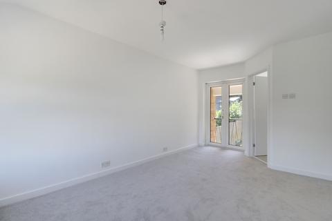 22 Rosehill, Claygate, Esher, KT10 0HL
