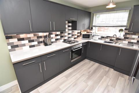 3 bedroom townhouse for sale, Asholme Close, Hodge Hill, Birmingham