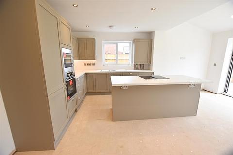 3 bedroom semi-detached house for sale, Twidale Lane, Laceby, Grimsby DN37