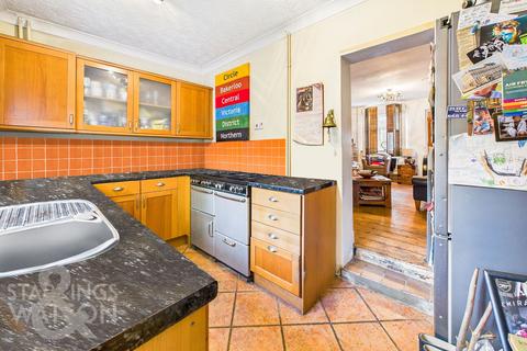 2 bedroom end of terrace house for sale, White Horse Street, Wymondham
