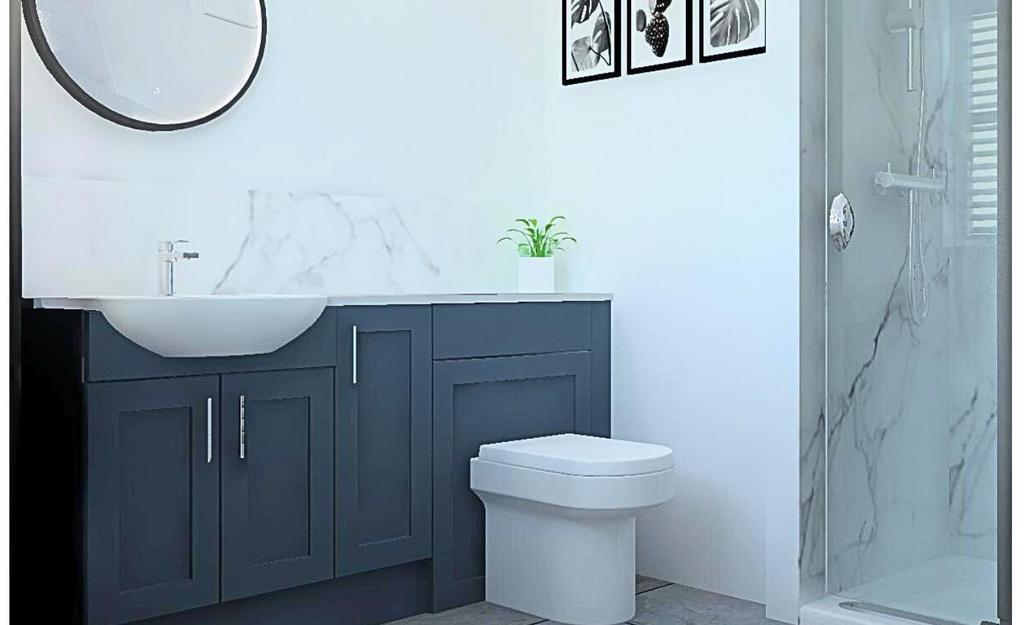 En suite shower