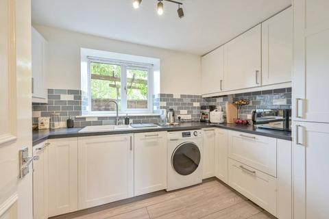 Flat 1, 15a All Saints Road, London, SW19 1BU