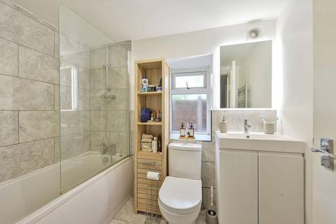 Flat 1, 15a All Saints Road, London, SW19 1BU