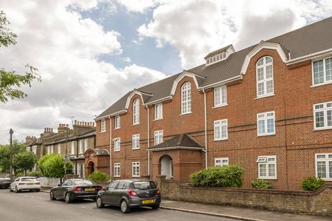 Flat 1, 15a All Saints Road, London, SW19 1BU