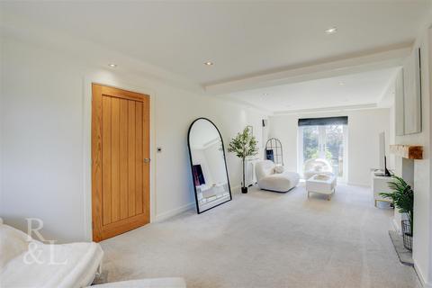 4 bedroom detached house for sale, Park Road, Newhall