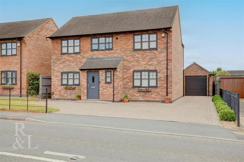 4 bedroom detached house for sale, Park Road, Newhall