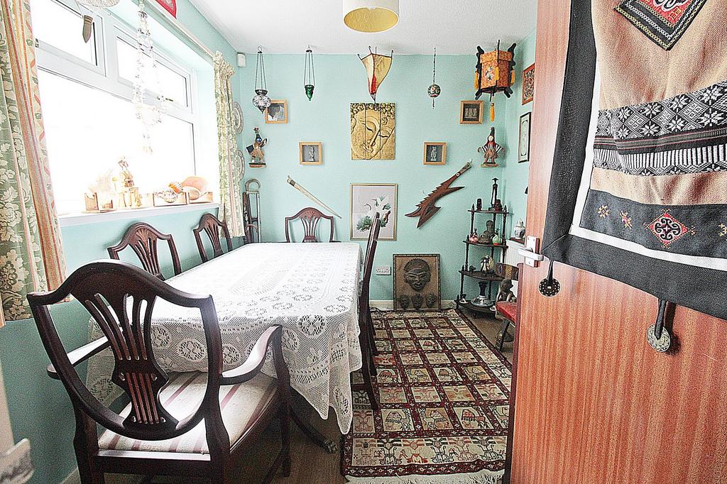 Dining Room/Bedroom