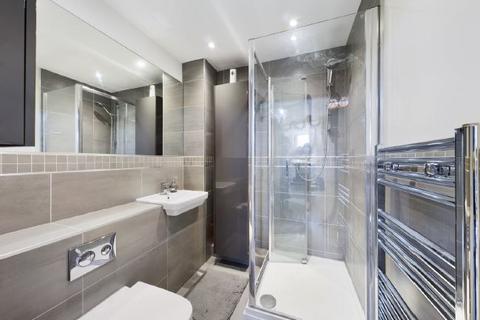 1 bedroom flat to rent, Mercury Gardens, Romford RM1