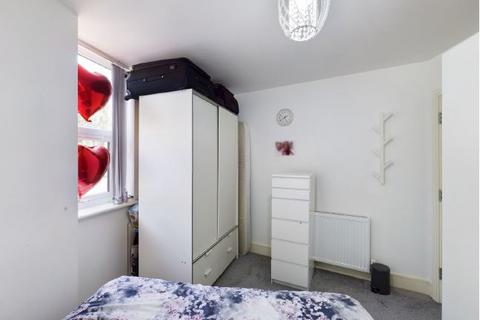 1 bedroom flat to rent, Mercury Gardens, Romford RM1