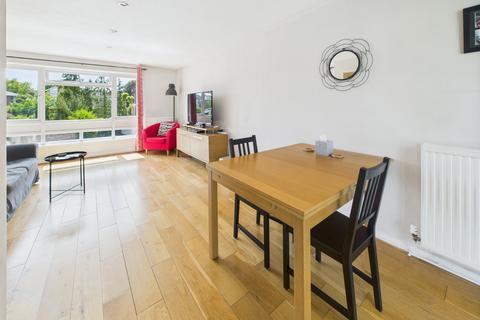 2 bedroom apartment to rent, Osborne Road, Windsor, Berkshire, SL4