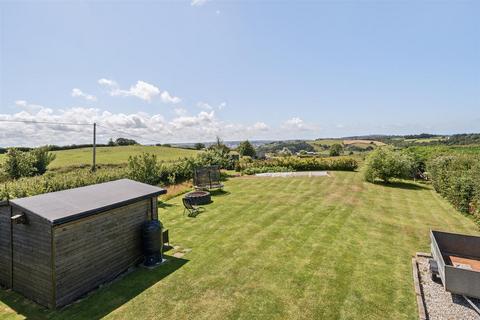 4 bedroom detached house for sale, Eastleigh, Bideford