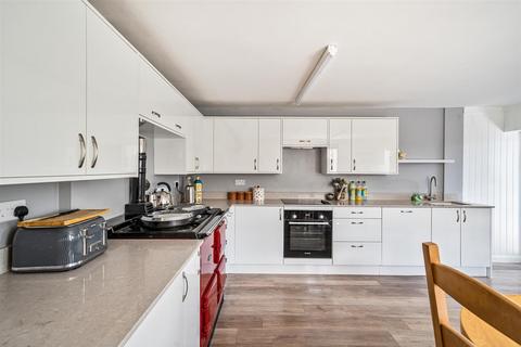 4 bedroom detached house for sale, Eastleigh, Bideford