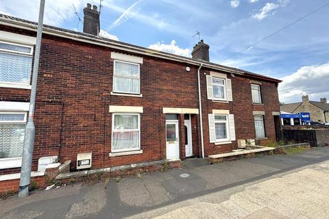 18 Lloyds Road, Corby, NN17 1AP