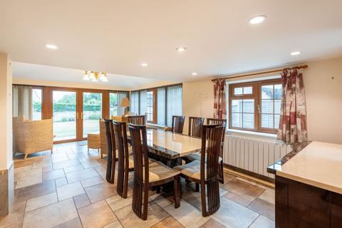 3 bedroom cottage for sale, High Street, Charlton On Otmoor, OX5