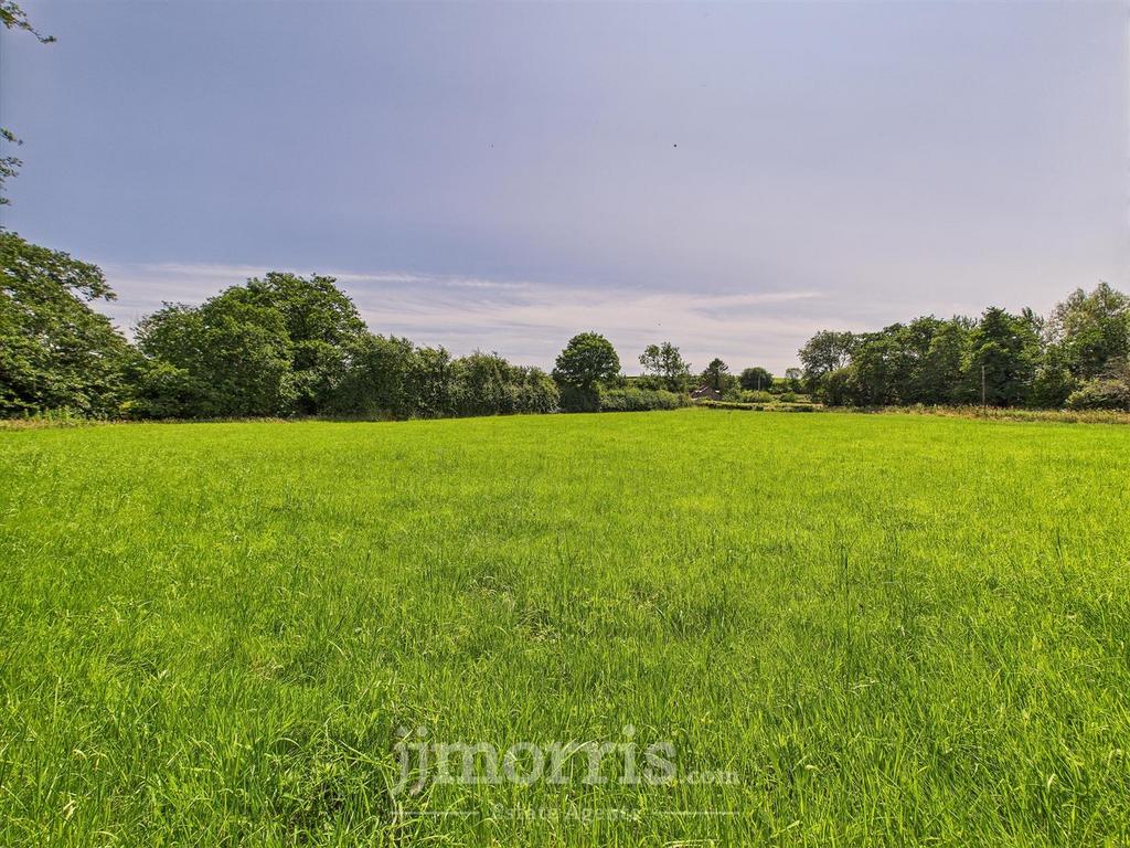 CAM02878 G0-PR0050-STILL003.jpg