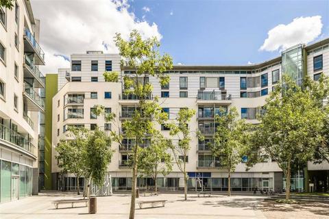 1 bedroom flat for sale, Empire Square South, London SE1