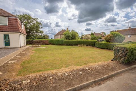 2 bedroom property with land for sale, Winkins Lane, Great Somerford, SN15