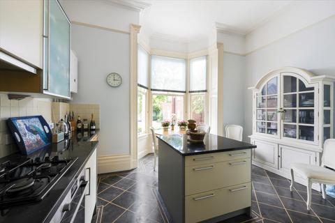 undefined, Pittville Circus, Cheltenham, Gloucestershire, GL52