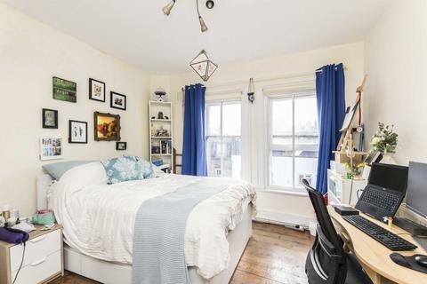 2 bedroom flat to rent, Essex Road, London N1