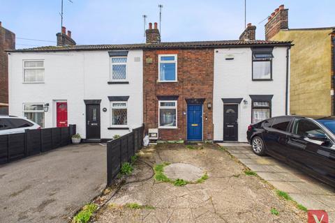 St. Thomas`s Road, Luton LU2