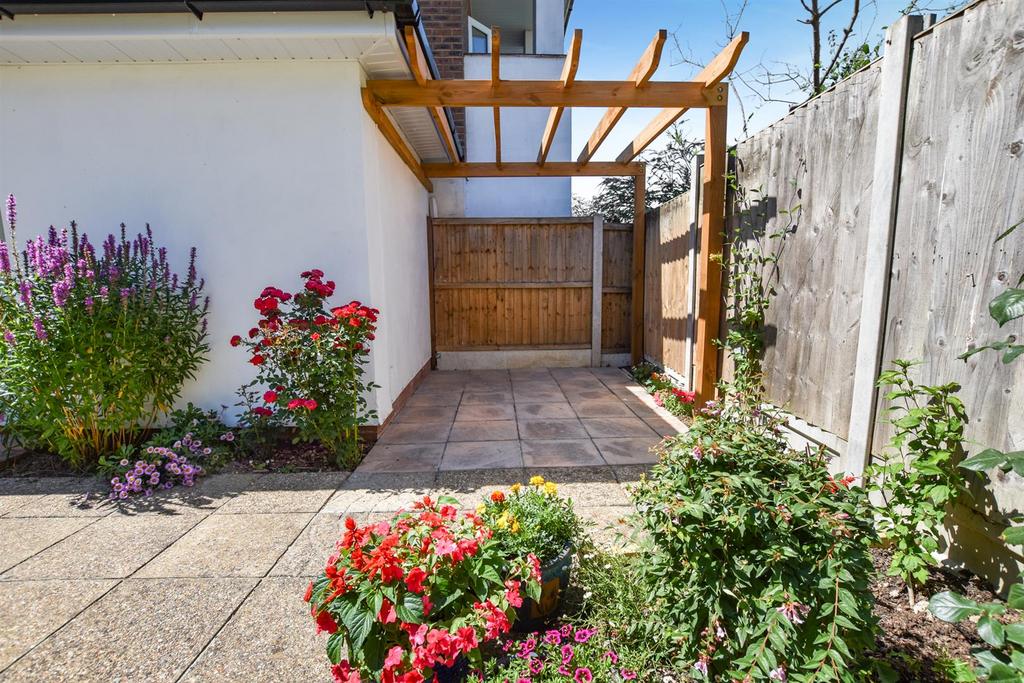 Patio &amp; Pergola