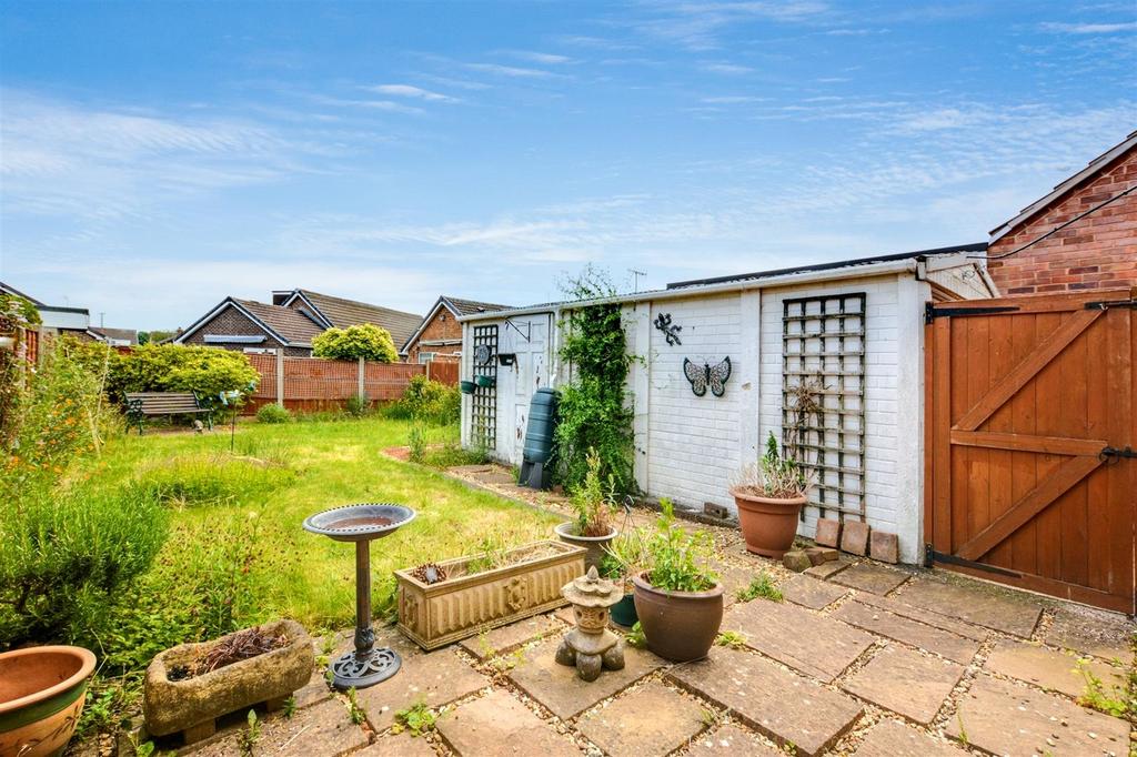 Garden 1.jpeg