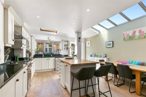 4 bedroom terraced house for sale, Laitwood Road, SW12