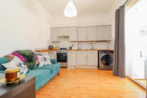 undefined, Kings Road, Horsham