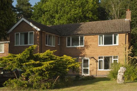 4 bedroom detached house for sale, Woodland Way, Old Tupton, Chesterfield