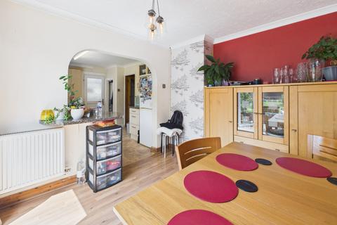 79 Collingham Gardens, Derby, DE22 4FQ