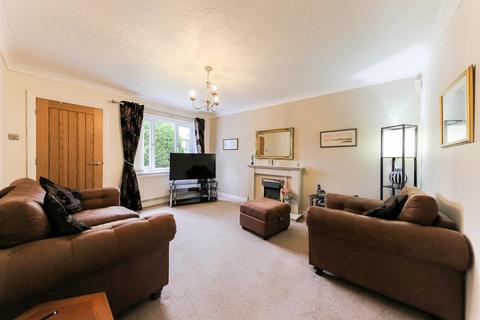 3 bedroom detached house for sale, Edgemount, Killingworth, NE12