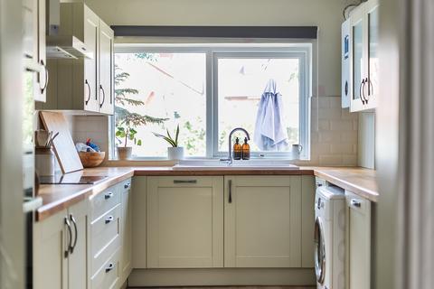 16 Kent Road, Reading, RG30 2EJ