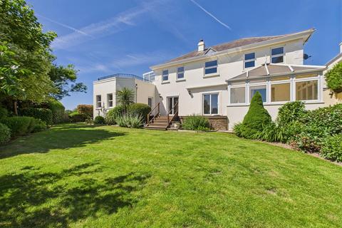5 bedroom detached house to rent, St Helier