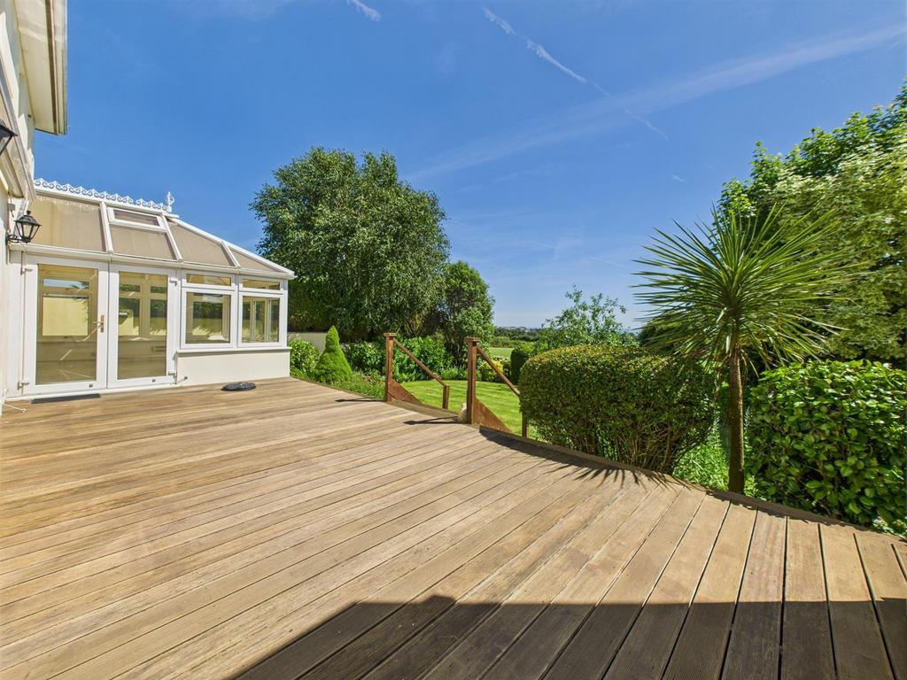 CAM04392 G0-PR0111-STILL036.jpg