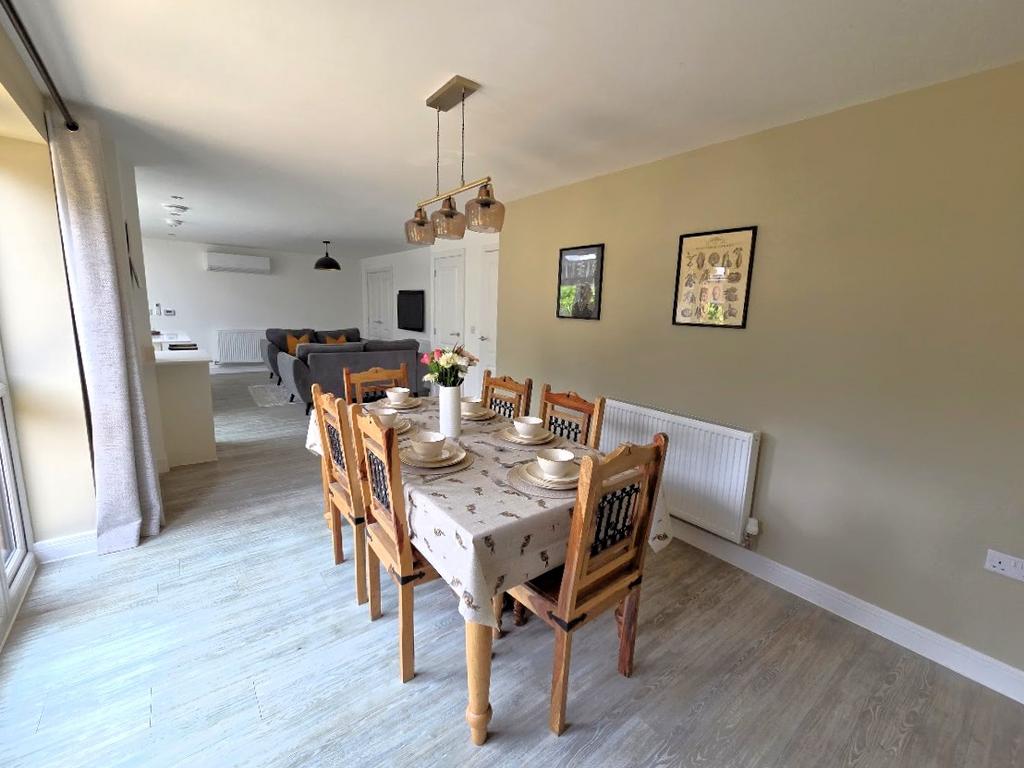 Kitchen - Dining - Family room
