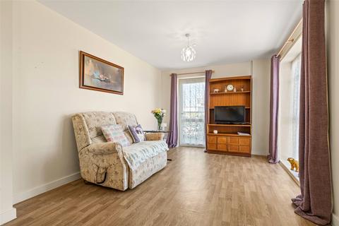 2 bedroom apartment for sale, Johnstone Close, Berkshire RG12