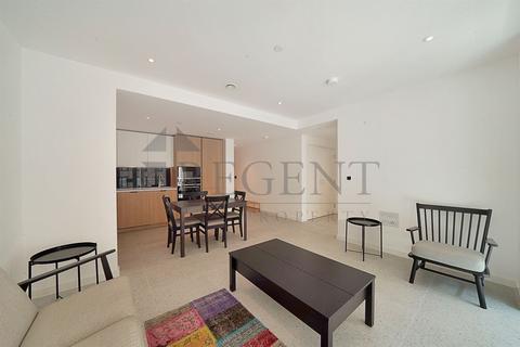 2 bedroom apartment to rent, Bouchon Point, Cendal Crescent, E1