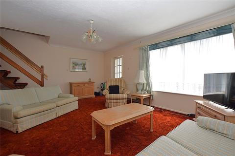 undefined, Robin Close, Alton, Hampshire, GU34