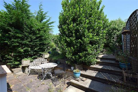 undefined, Robin Close, Alton, Hampshire, GU34
