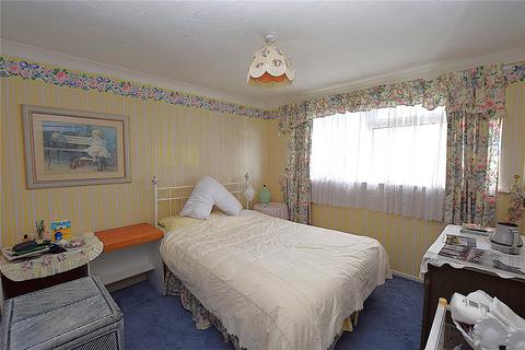 undefined, Robin Close, Alton, Hampshire, GU34