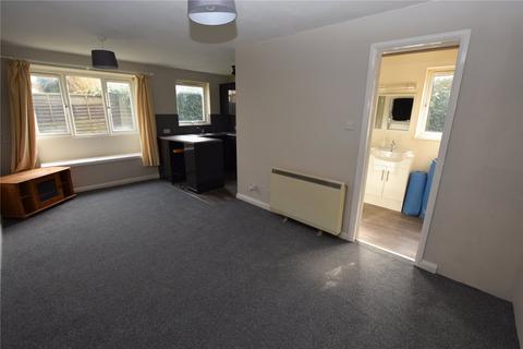 Studio for sale, Calender Close, Alton, Hampshire, GU34