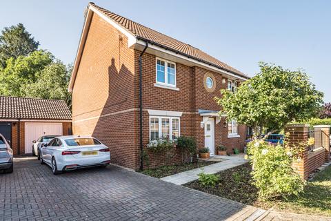 4 bedroom detached house for sale, Inhams Road, Holybourne, Alton, Hampshire, GU34